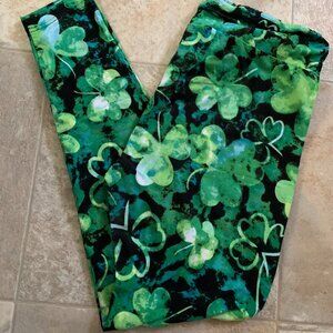 shamrock leggings    WOMEN"S size large
